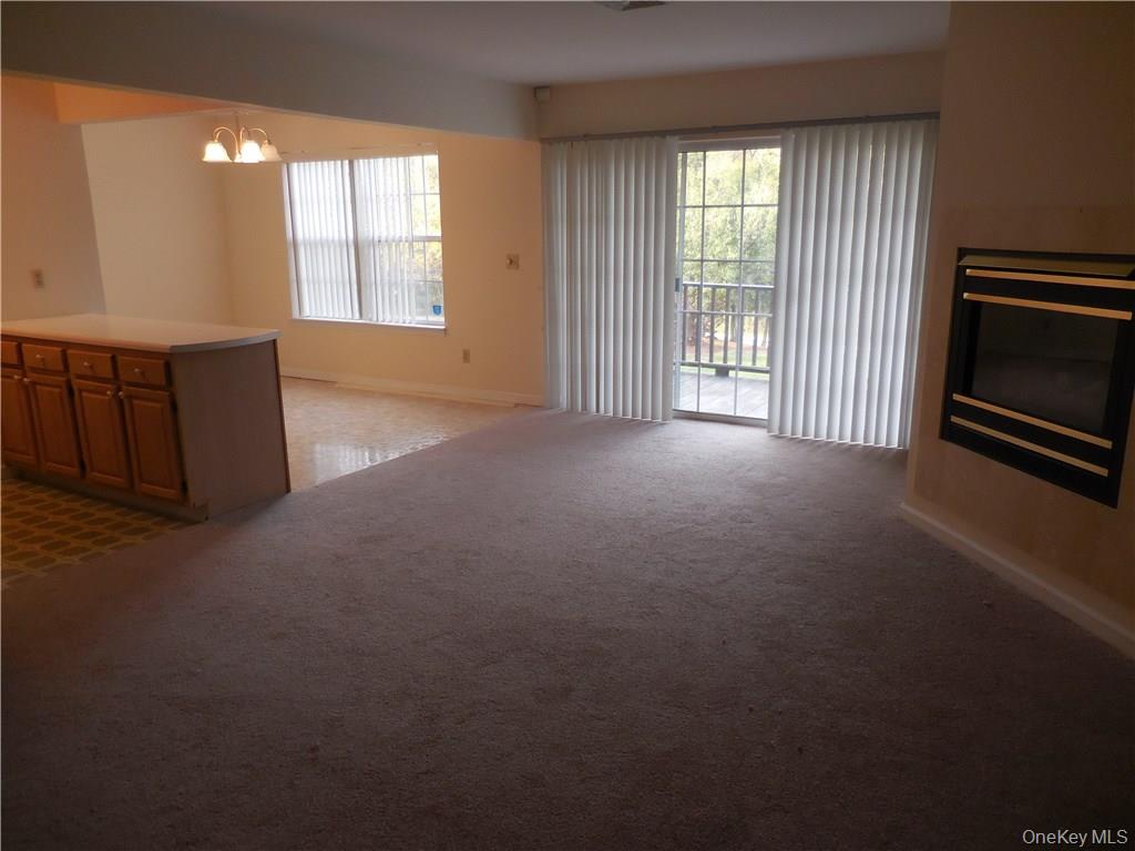 #20 photo, 1123 Washington Green, New Windsor , NY 12553