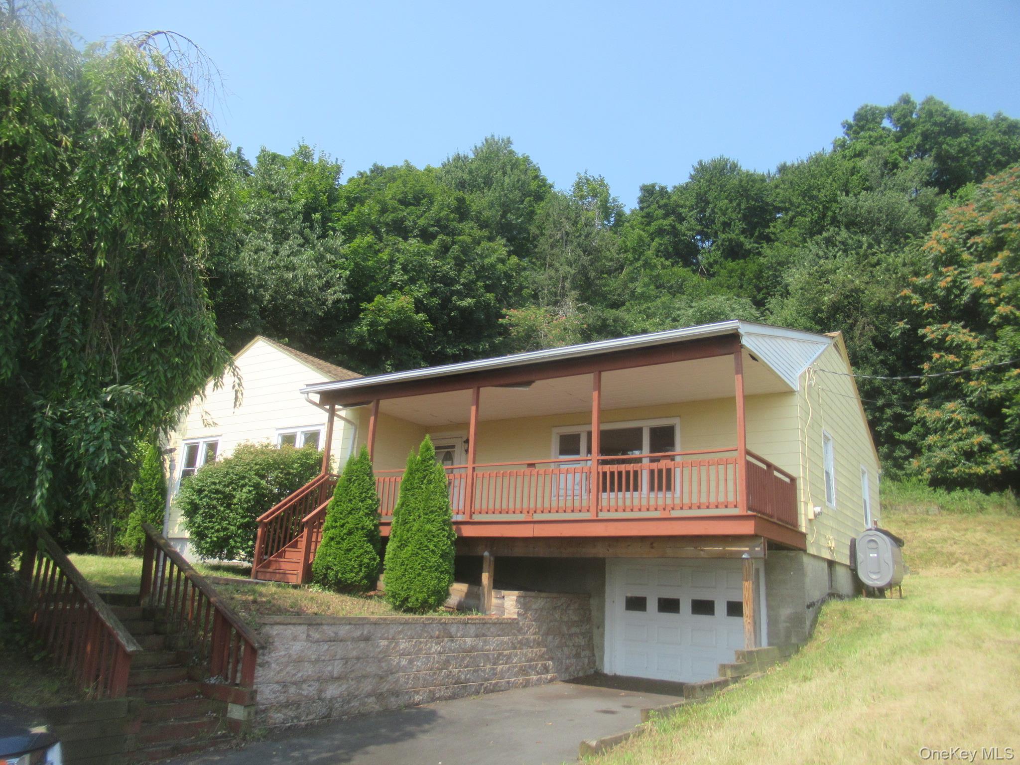 #1 photo, 33 Meadow Avenue, Chester , NY 10918