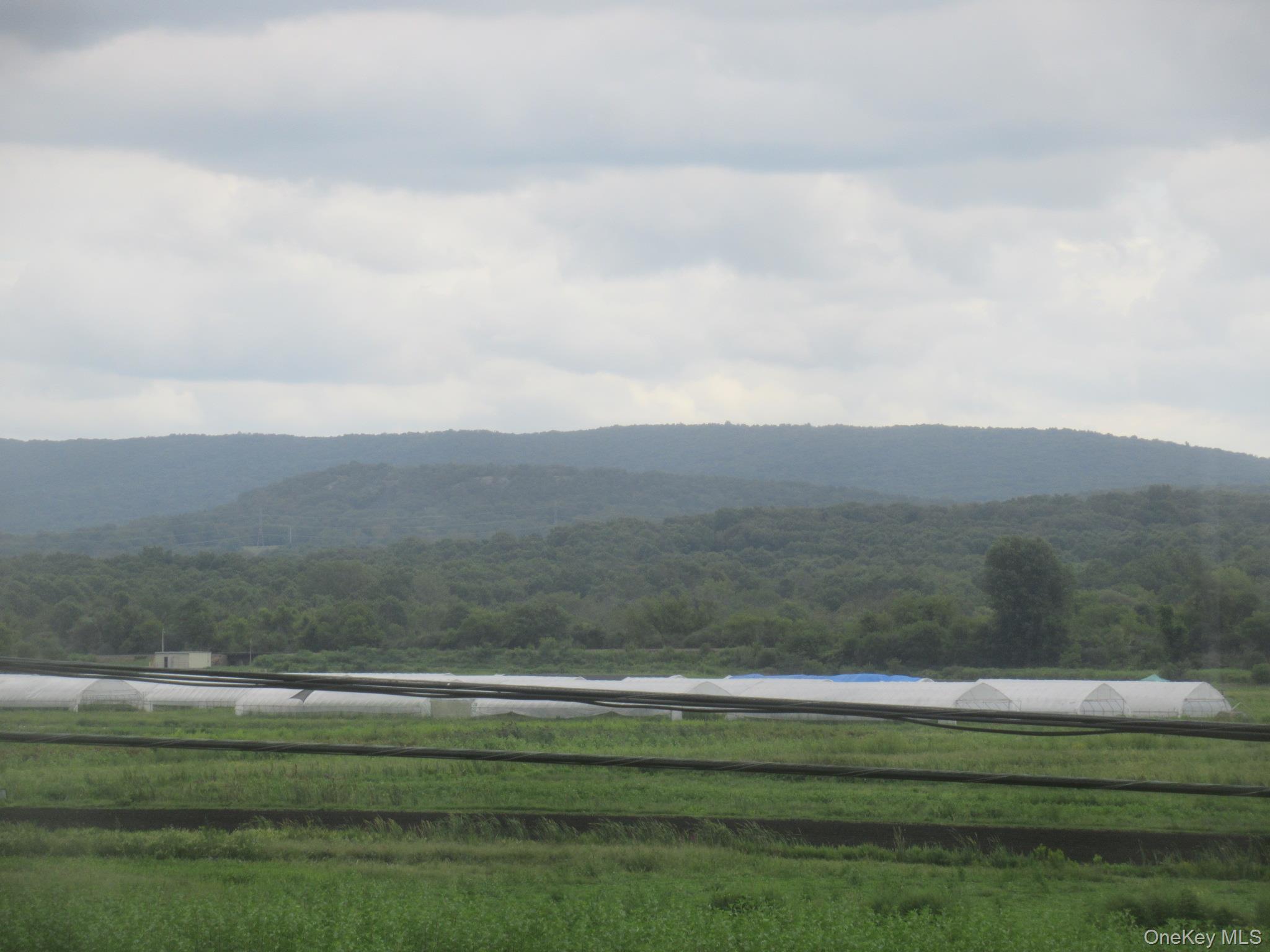 #4 photo, 33 Meadow Avenue, Chester , NY 10918