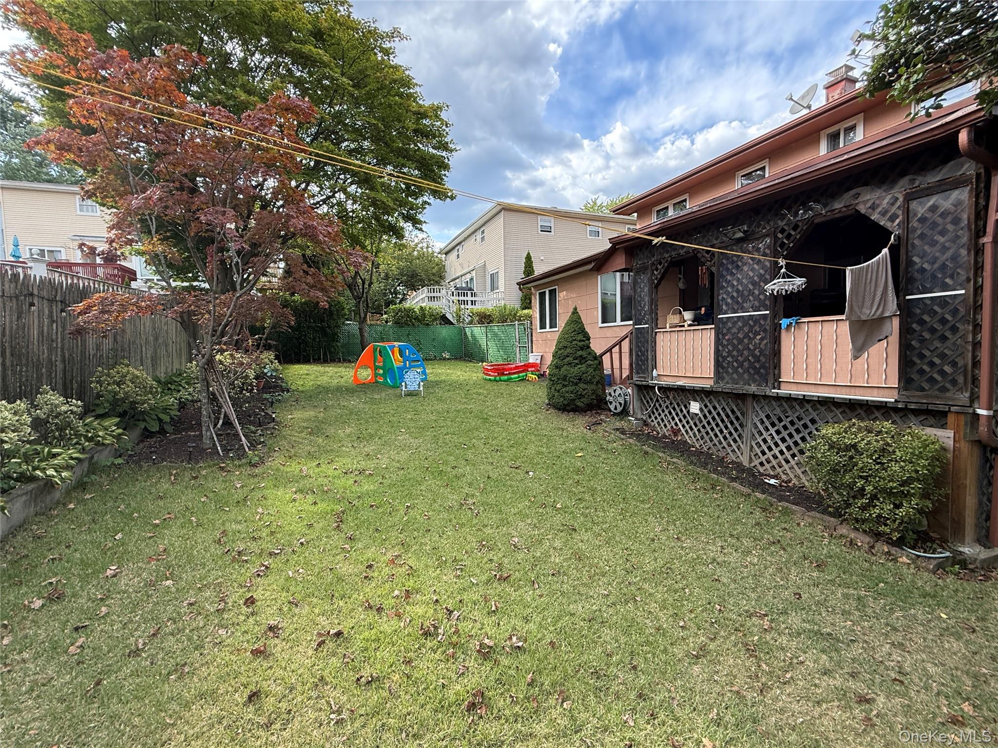 #17 photo, 167/169 Bolmer Avenue, Yonkers , NY 10703