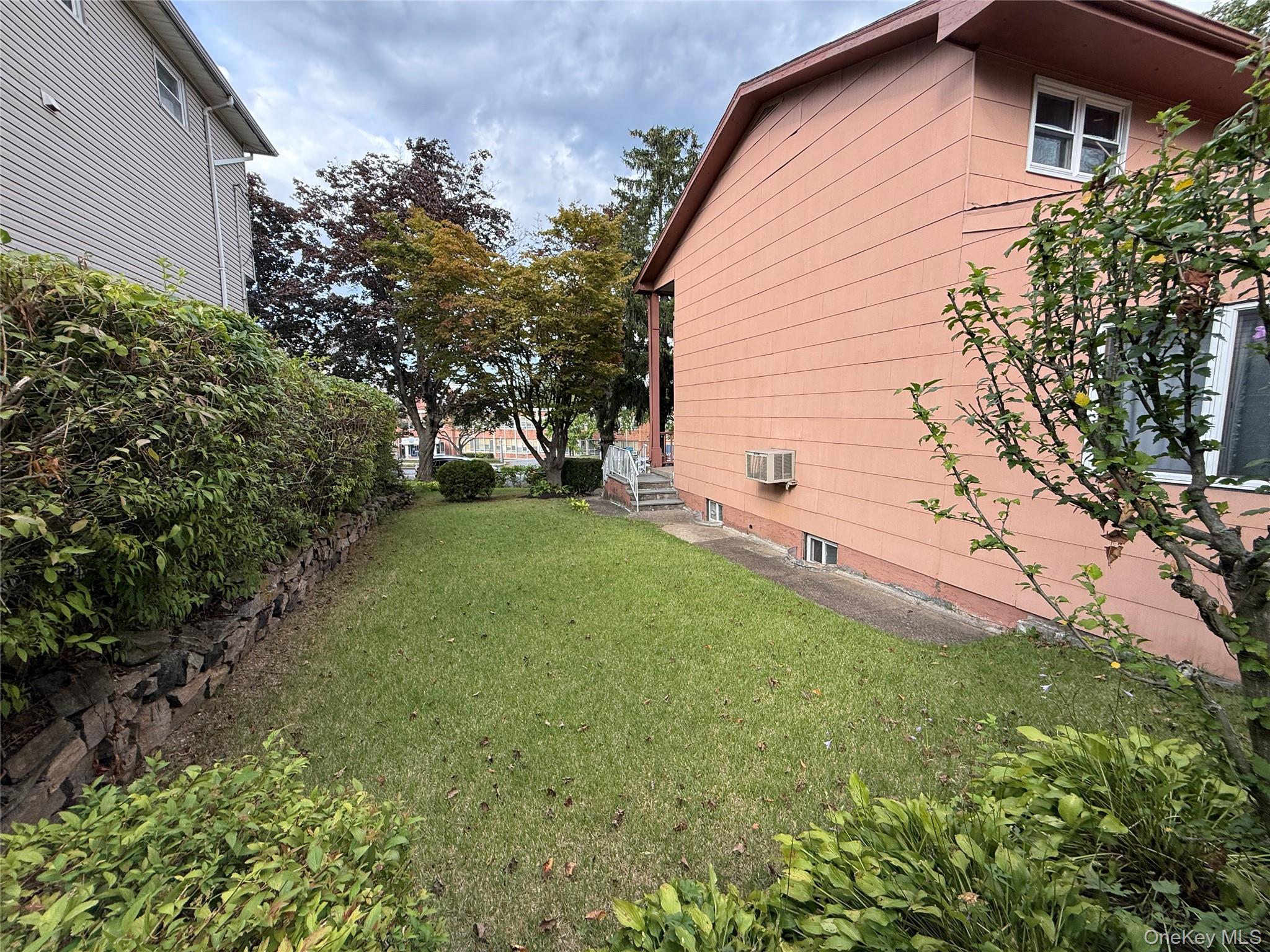 #20 photo, 167/169 Bolmer Avenue, Yonkers , NY 10703