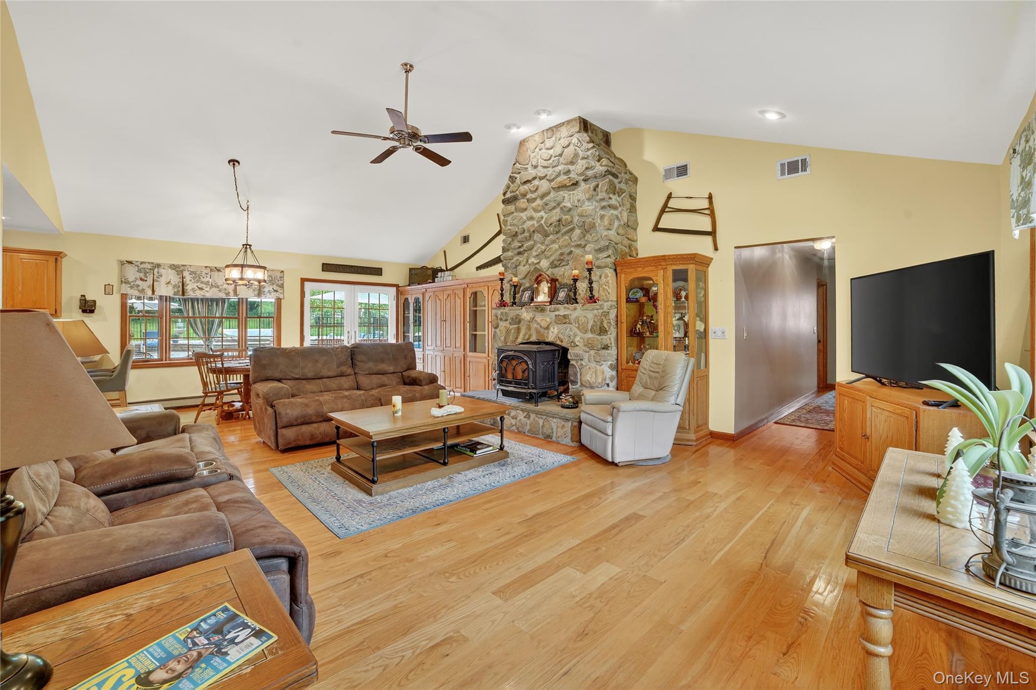 #12 photo, 200 Route 9A, Ossining , NY 10562