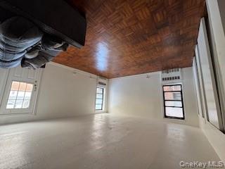 #6 photo, 8830 182nd Street, クイーンズ区 Jamaica , NY 11423