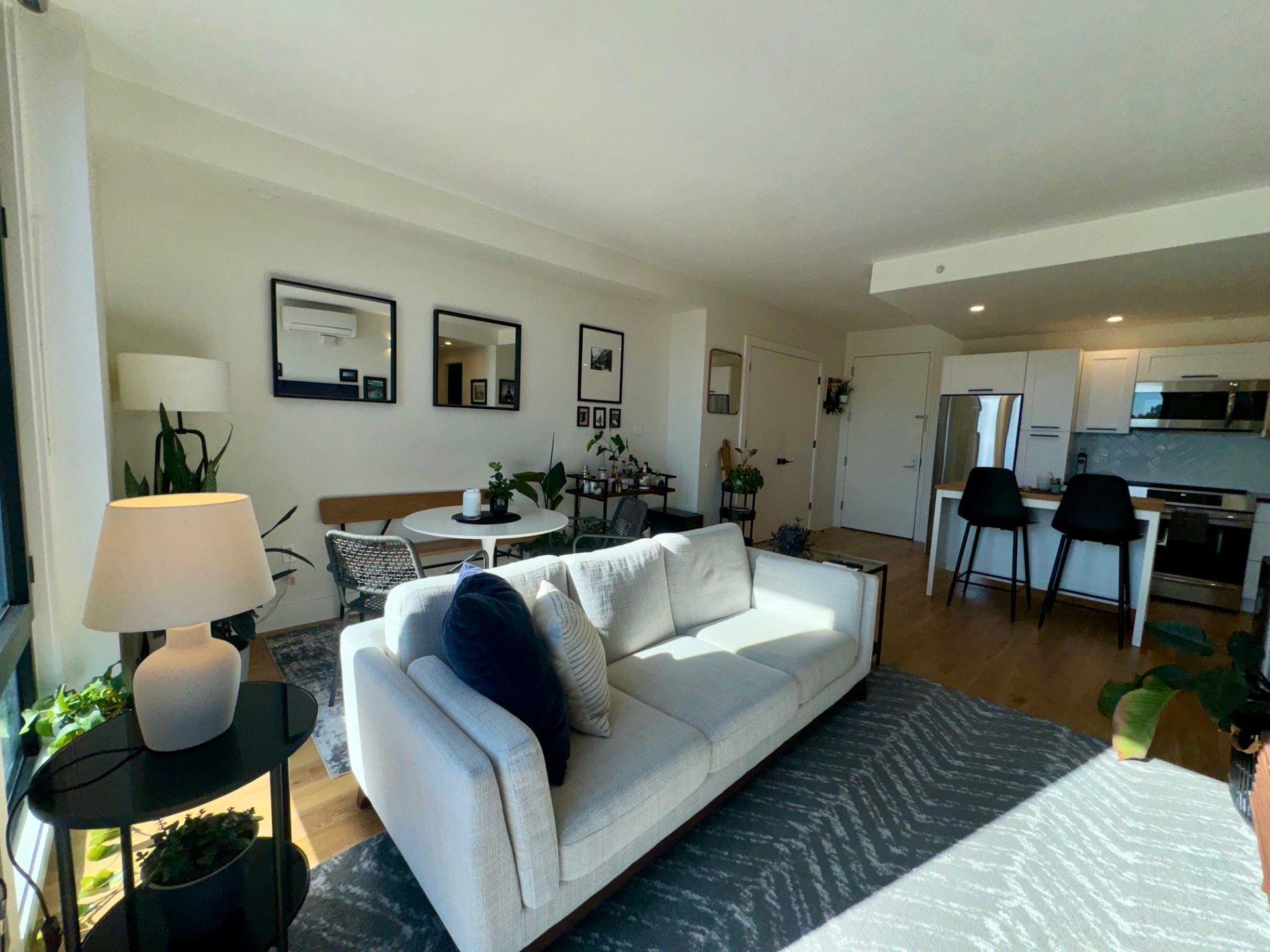 #1 photo, 1671 SUMMERFIELD Street, कुईंस Ridgewood , NY 11385