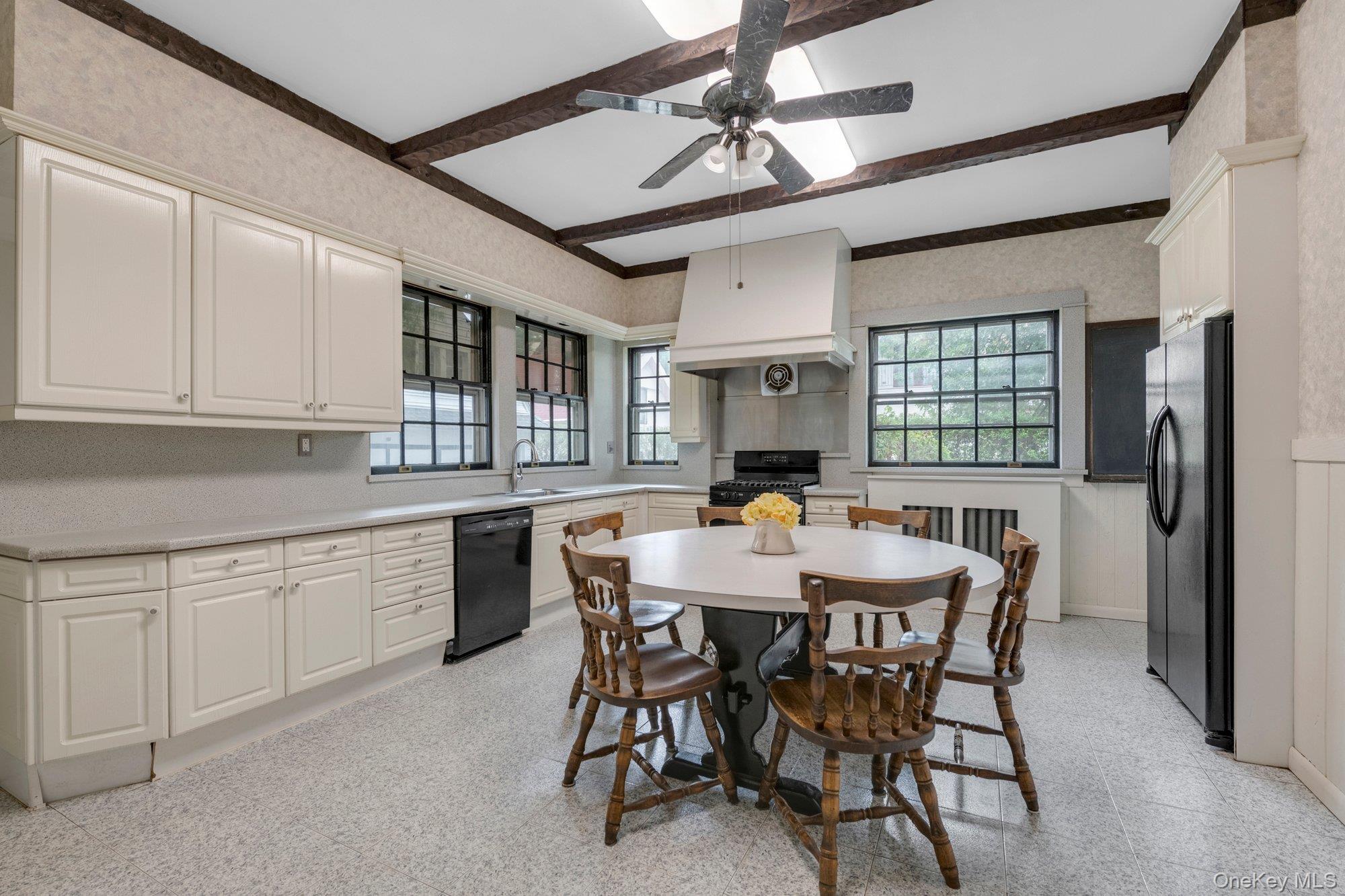 #8 photo, 84 Nassau Boulevard, ナッソー郡 Garden City , NY 11530