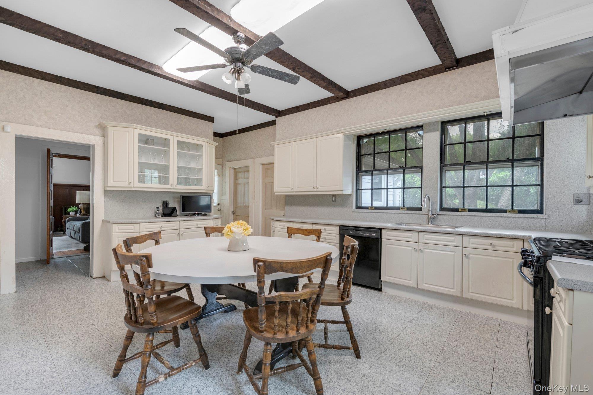 #9 photo, 84 Nassau Boulevard, ナッソー郡 Garden City , NY 11530