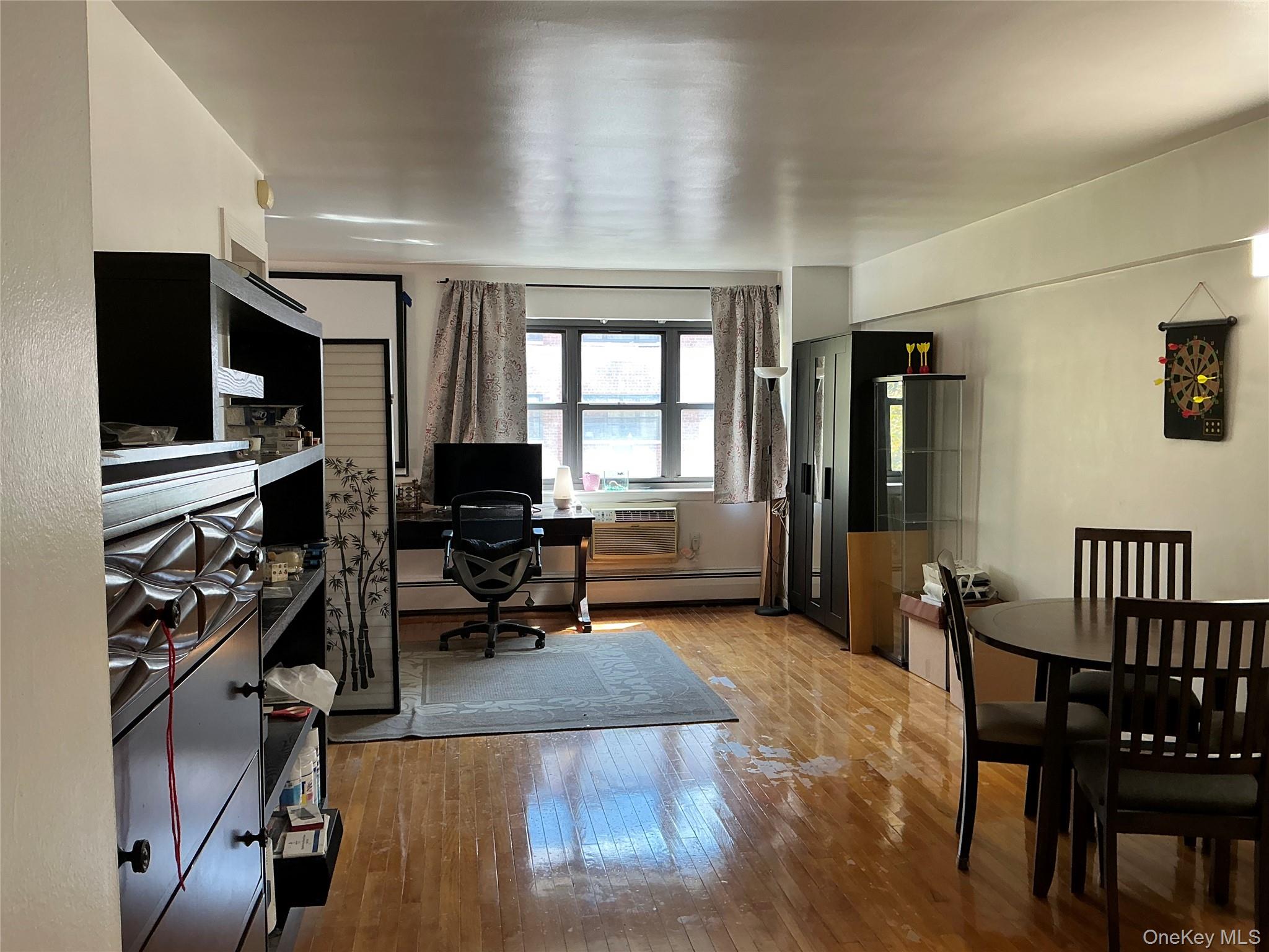 #16 photo, 99-11 60 Ave, Corona , NY 11368