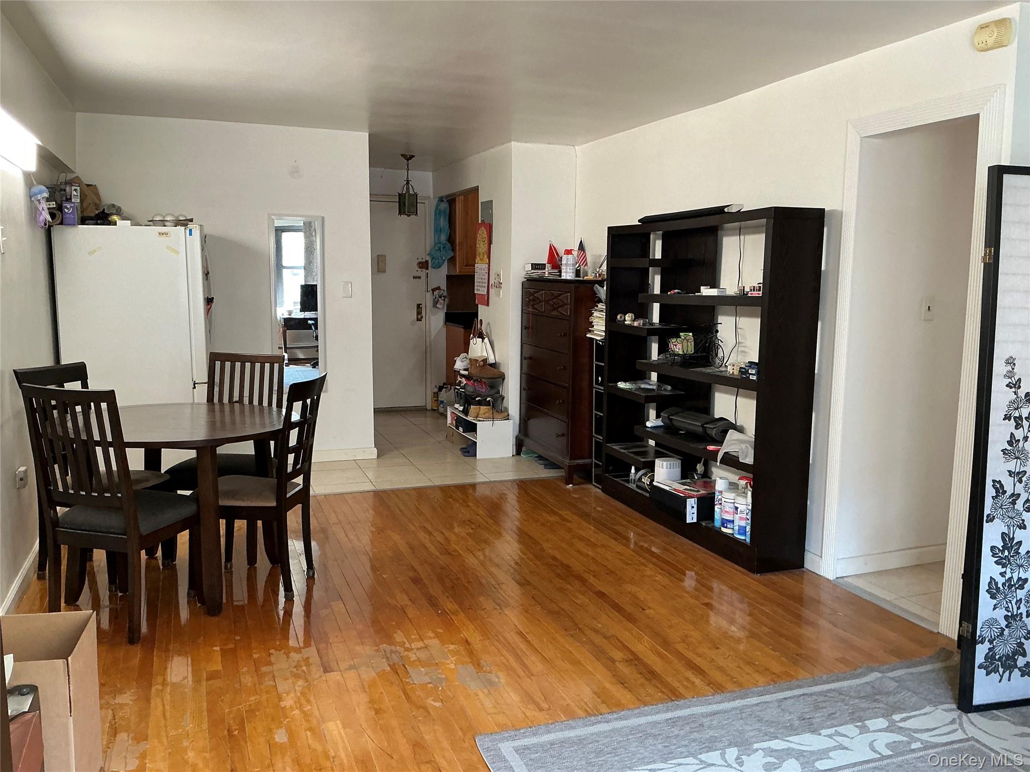 #17 photo, 99-11 60 Ave, Corona , NY 11368