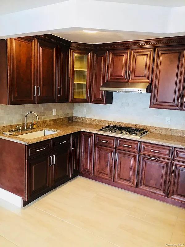 #2 photo, 14917 Sanford Avenue, Flushing , NY 11355