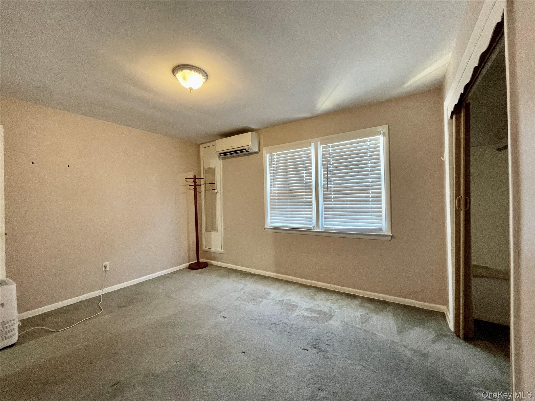 #16 photo, 169 Old Mamaroneck Road, White Plains , NY 10605