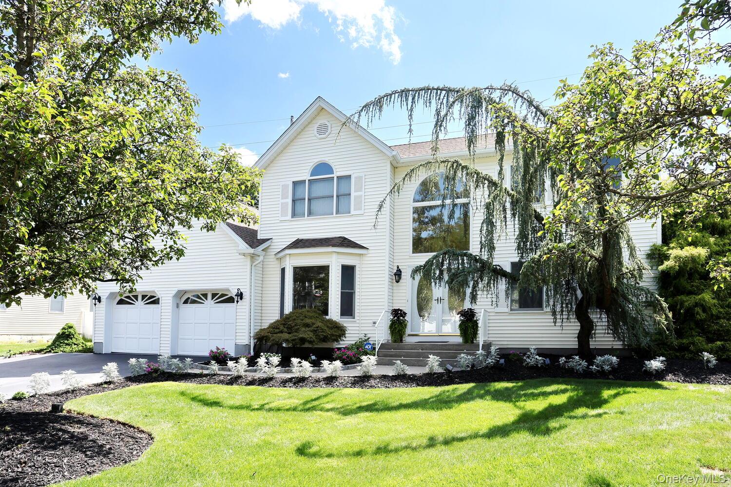 #1 photo, 40 DeLongis Court, Sparkill , NY 10976