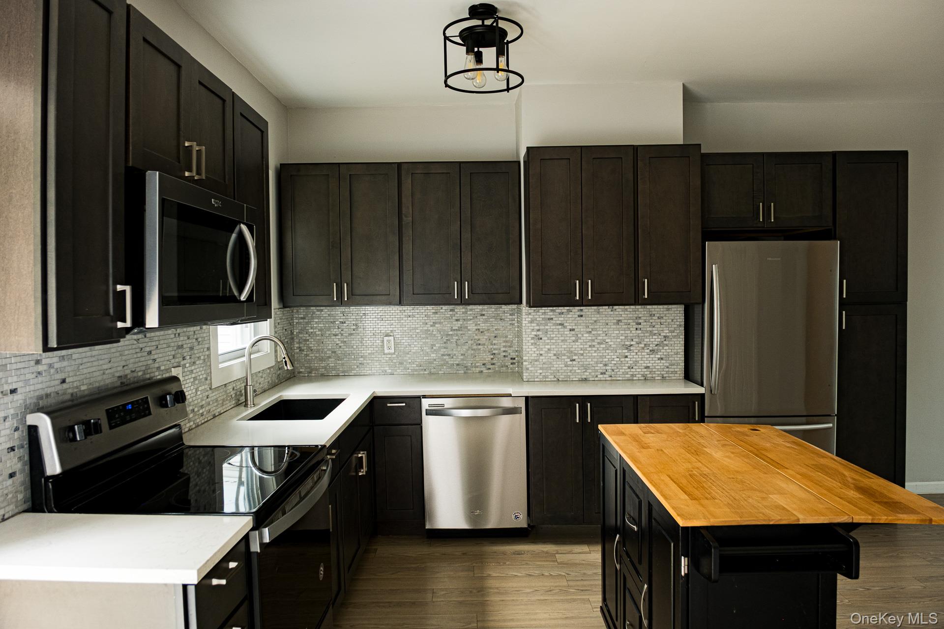 #7 photo, 65 Carson Avenue, Newburgh , NY 12550