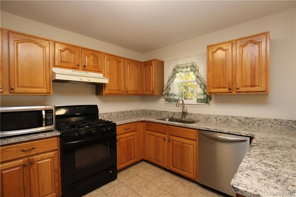 #2 photo, 1 Lincoln Court, Highland Mills , NY 10930