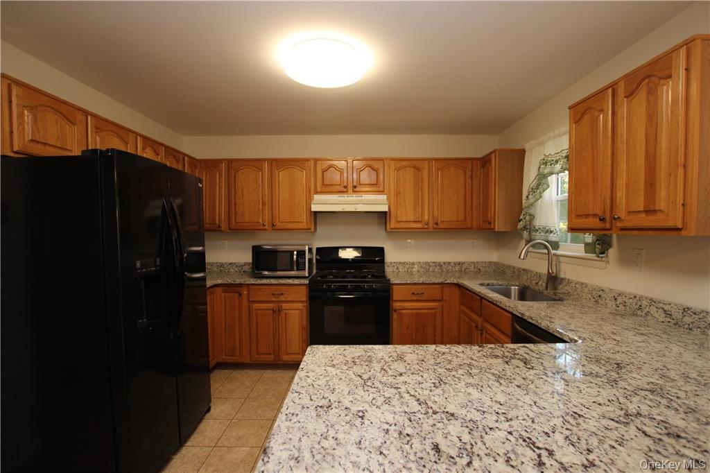 #4 photo, 1 Lincoln Court, Highland Mills , NY 10930