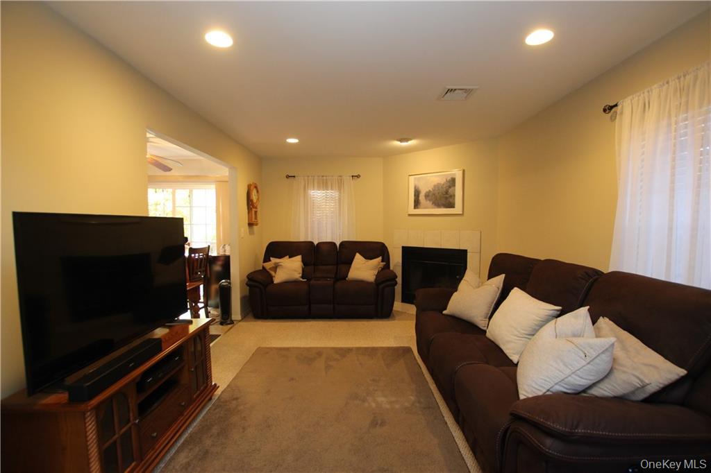 #7 photo, 1 Lincoln Court, Highland Mills , NY 10930