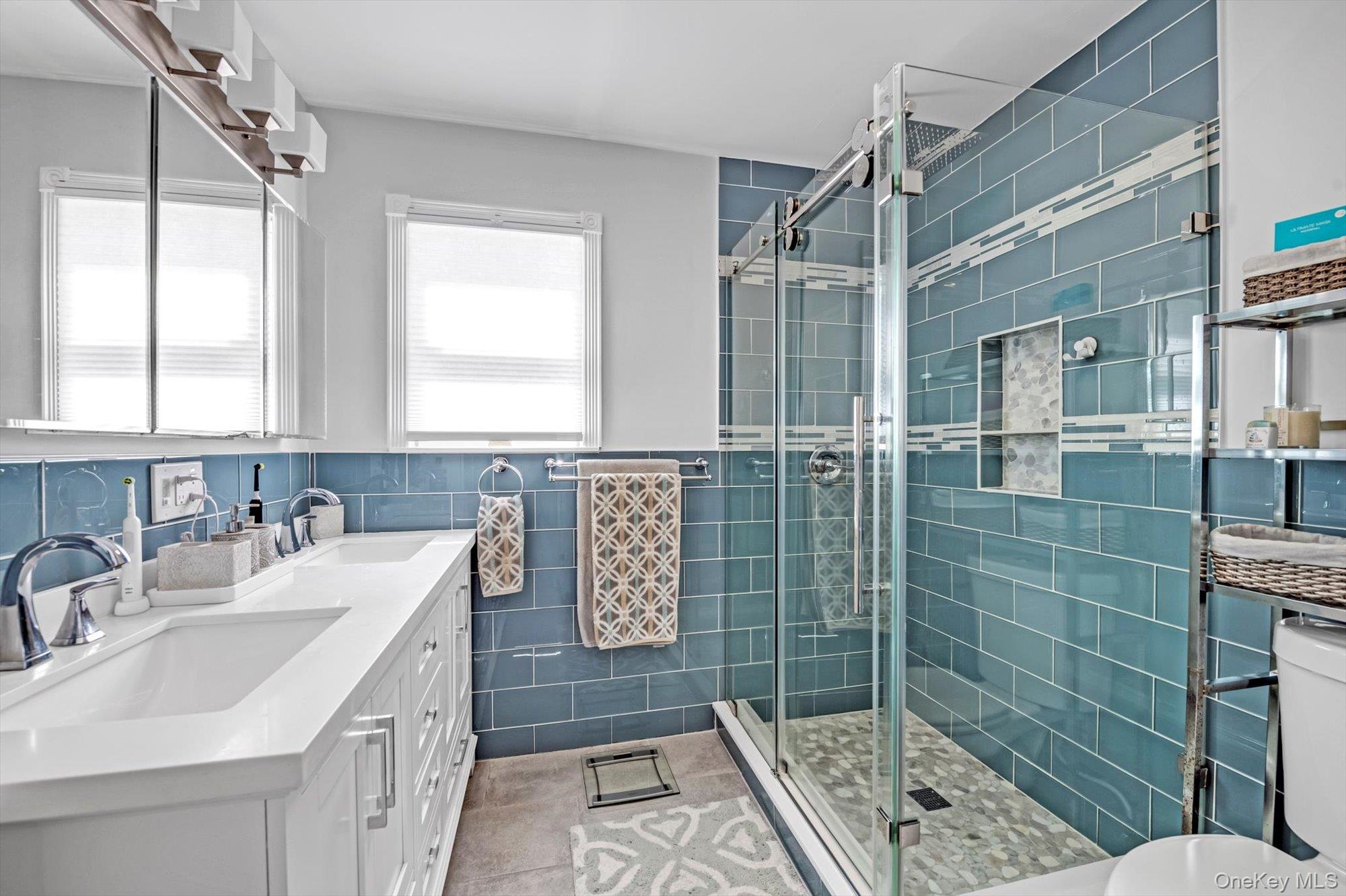 #11 photo, 20 Hazel Avenue, ナッソー郡 Farmingdale , NY 11735