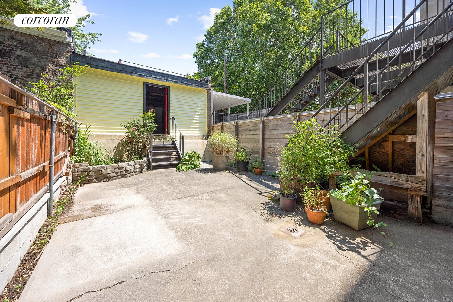 #12 photo, 96 PIONEER Street, ブルックリン区 Red Hook , NY 11231