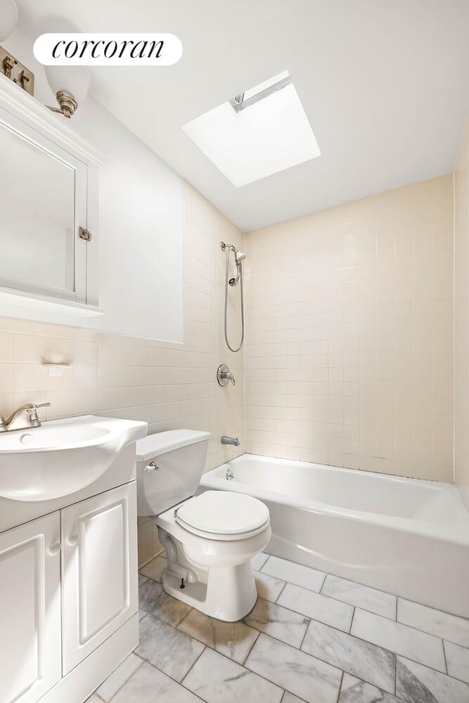 #5 photo, 96 PIONEER Street, ブルックリン区 Red Hook , NY 11231