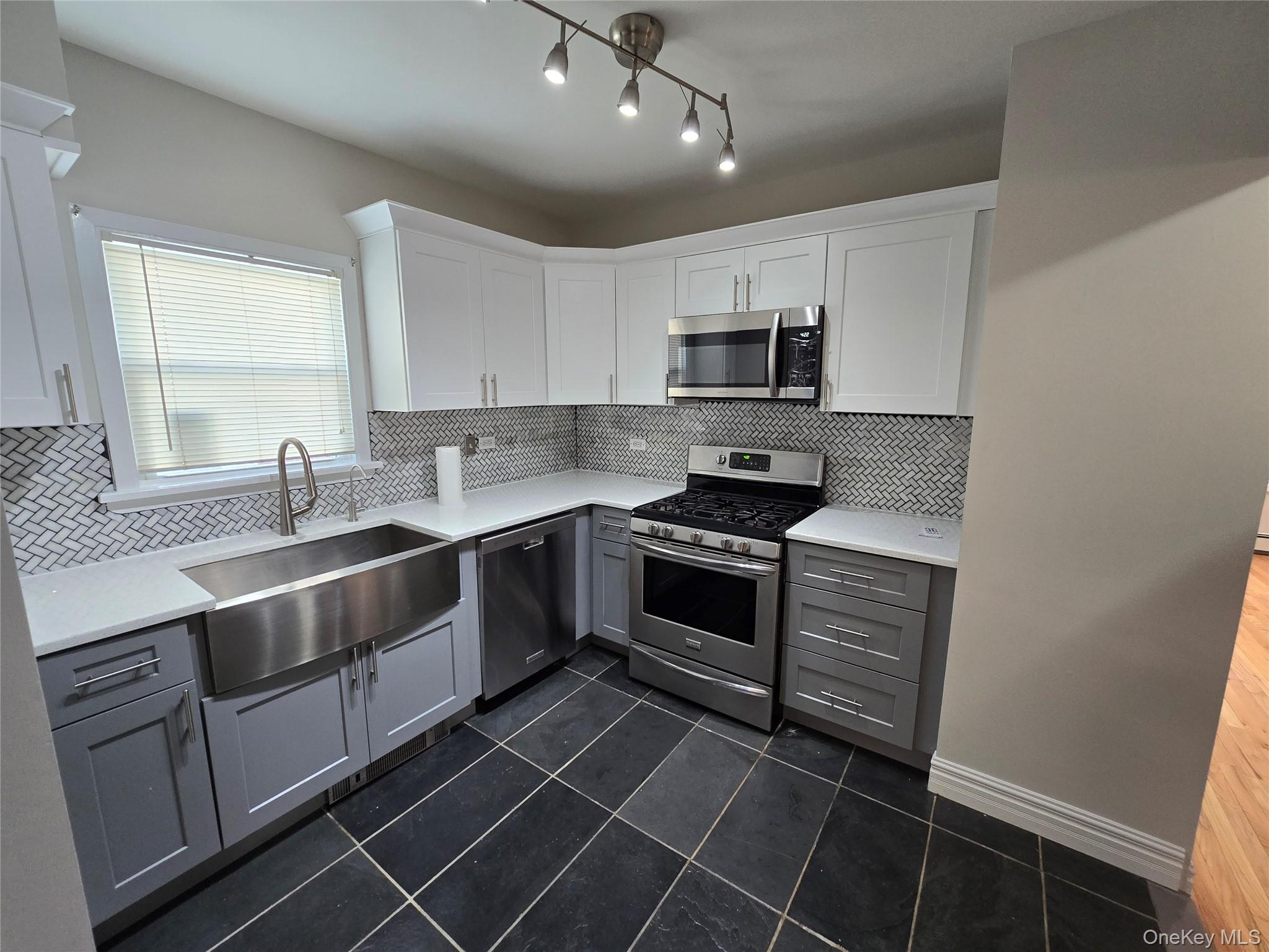 #1 photo, 492a Cornell Avenue, Rockville Centre , NY 11570