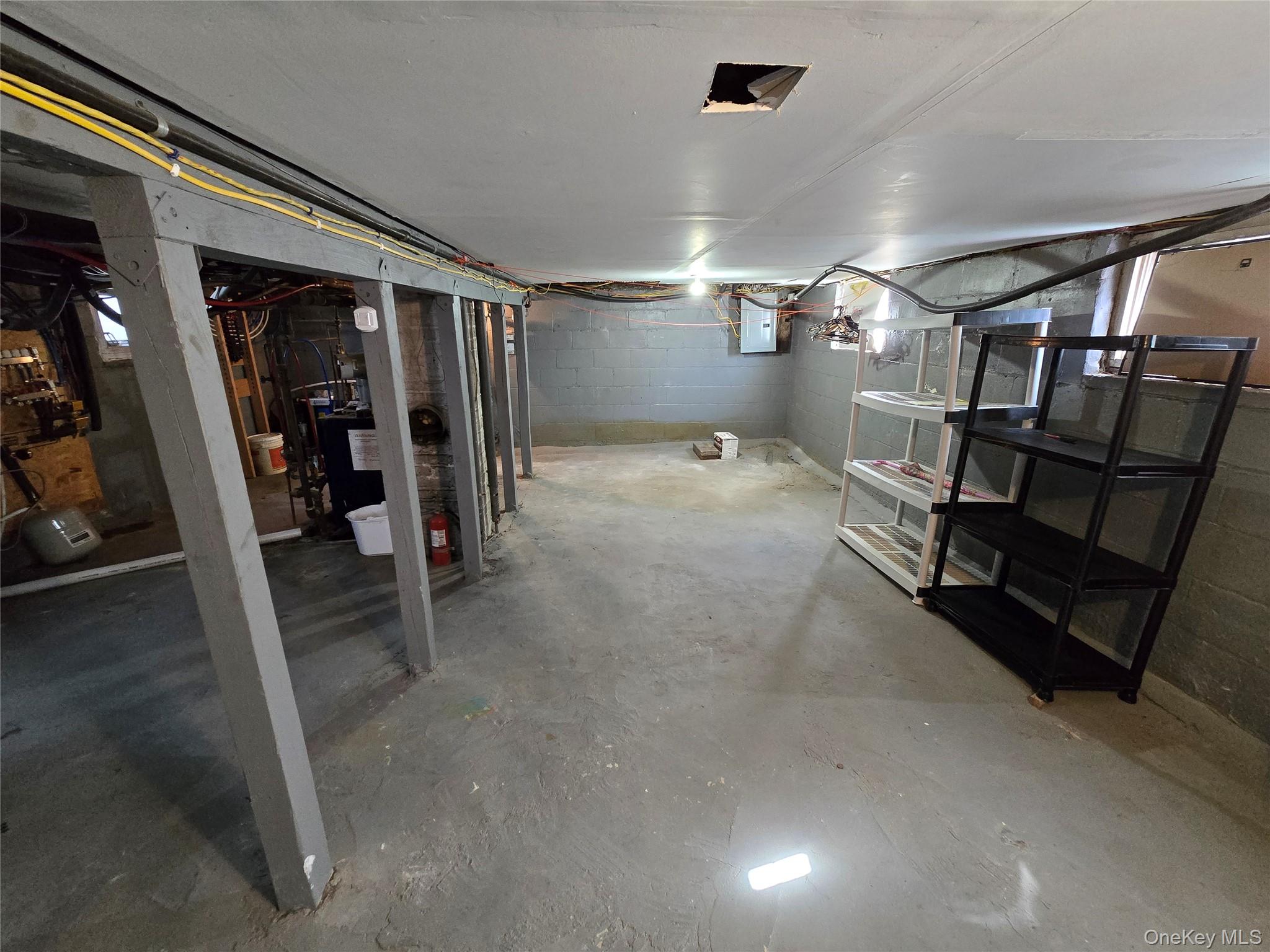 #14 photo, 492a Cornell Avenue, Rockville Centre , NY 11570