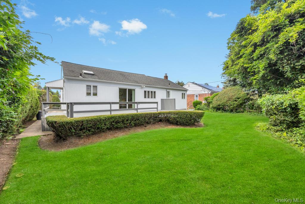 #3 photo, 44 Kathleen Drive, ナッソー郡 Syosset , NY 11791