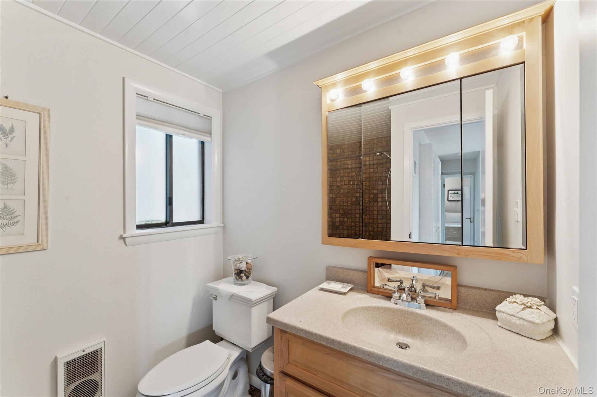 #11 photo, 29 Stillwaters Lane, サフォーク郡 Westhampton Beach , NY 11978