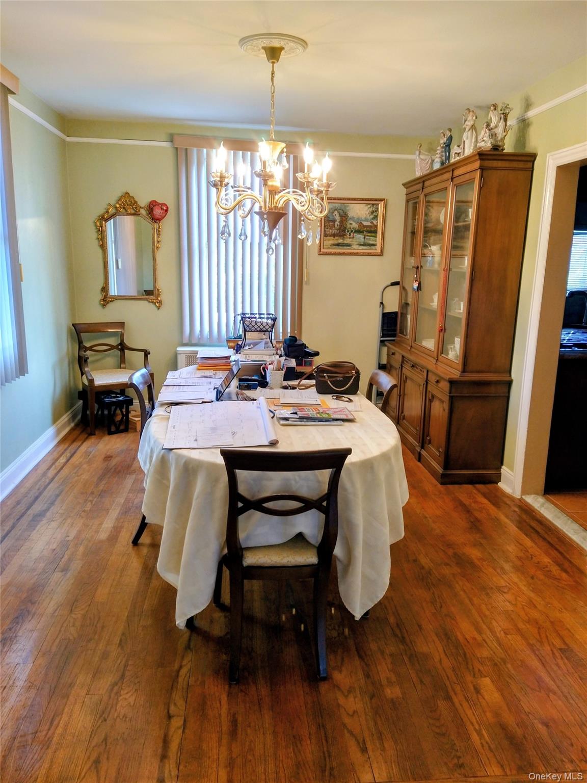 #6 photo, 20520 33rd Avenue, クイーンズ区 Bayside , NY 11361