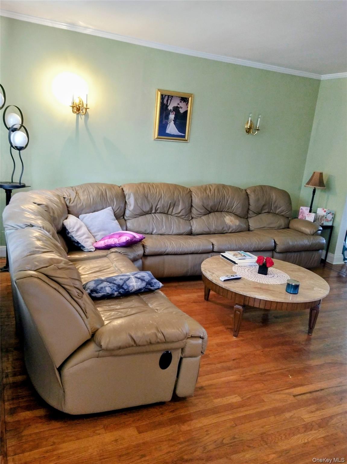 #7 photo, 20520 33rd Avenue, クイーンズ区 Bayside , NY 11361