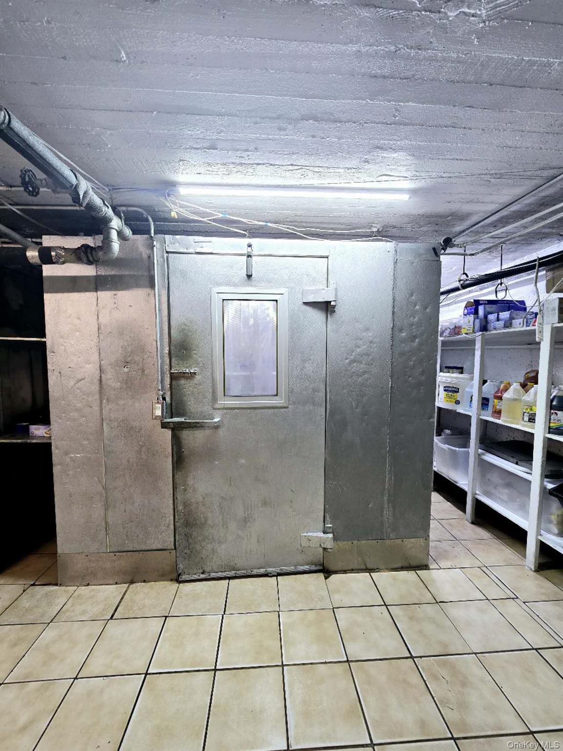 #12 photo, 9203 37ave, クイーンズ区 Jackson Heights , NY 11372