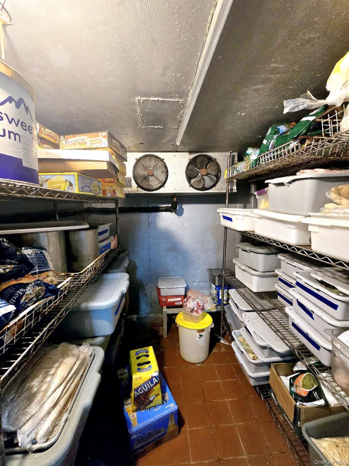 #14 photo, 9203 37ave, クイーンズ区 Jackson Heights , NY 11372