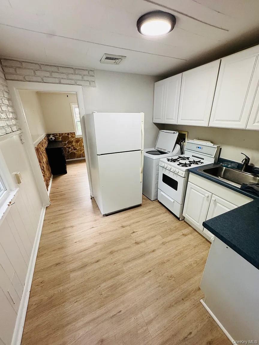 #4 photo, 27 Interlochen Parkway, Monroe , NY 10950