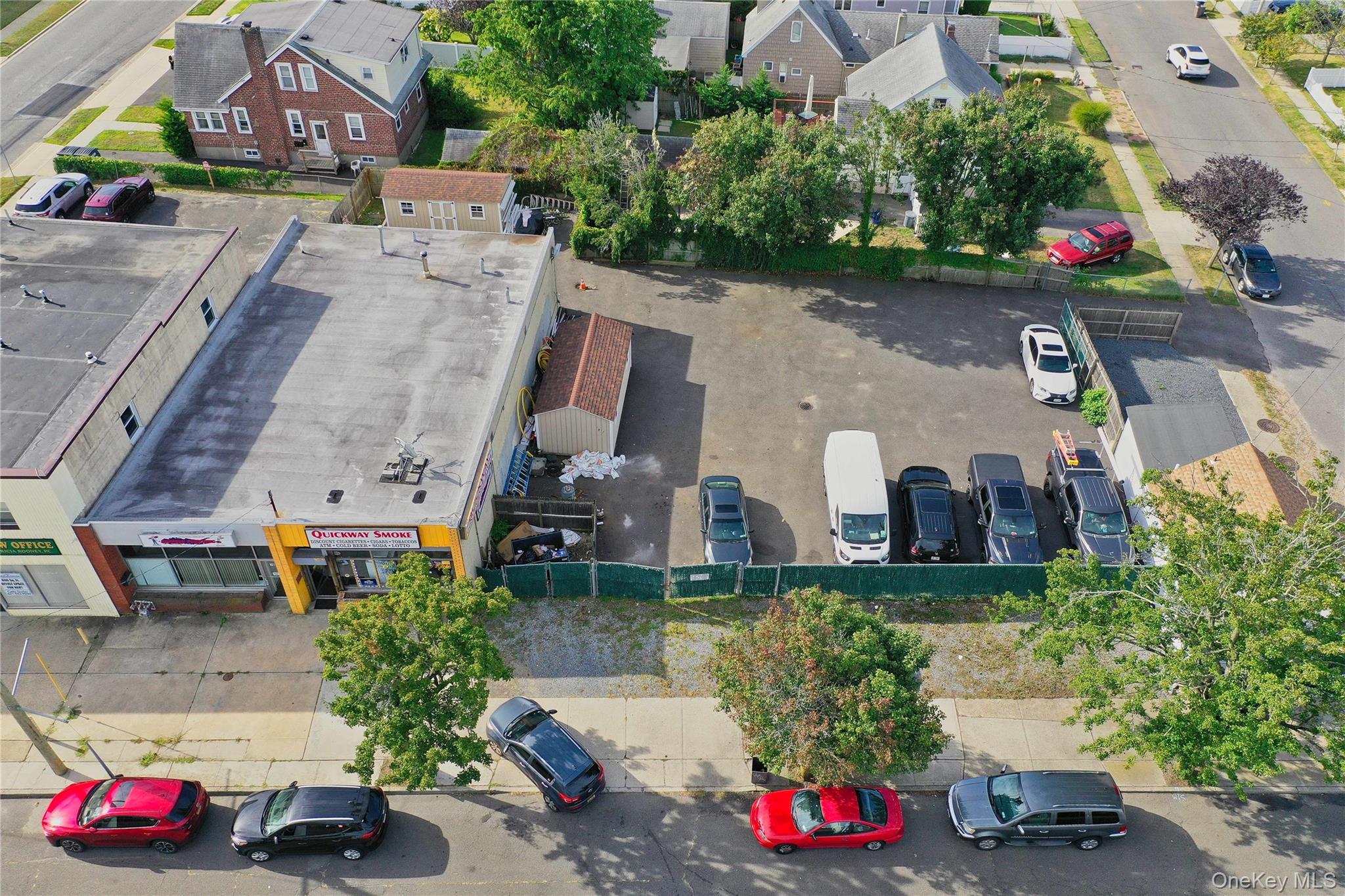 #5 photo, 76 Montauk Highway, サフォーク郡 Amityville , NY 11701