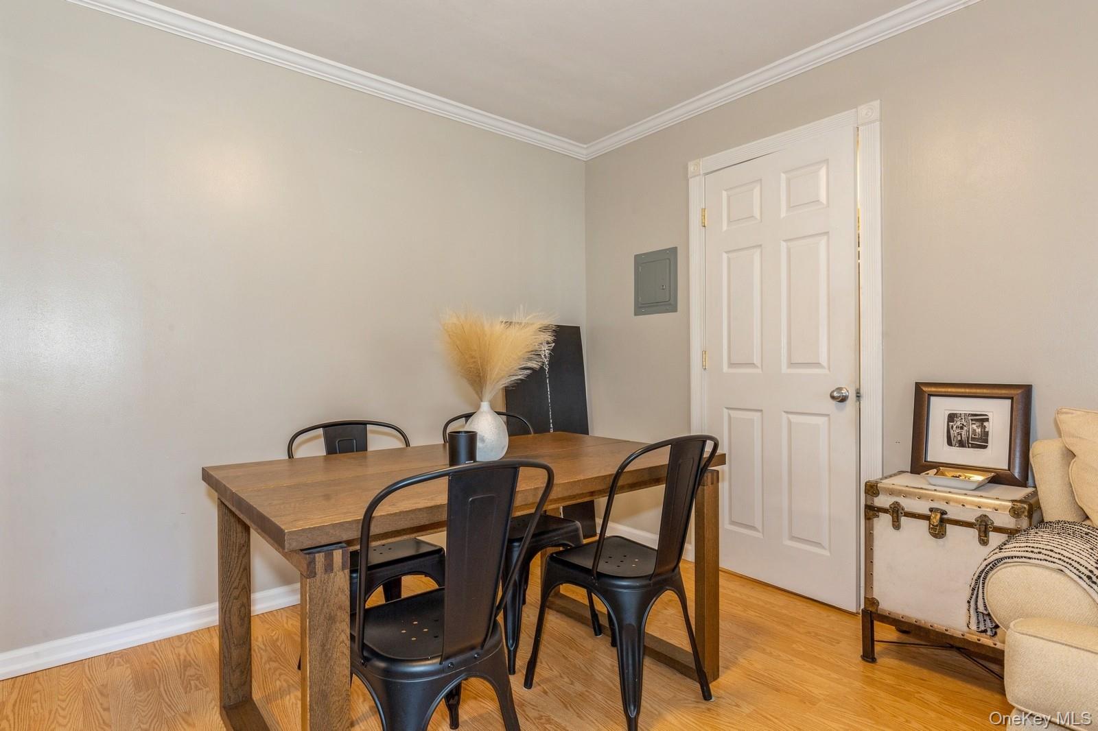 #6 photo, 19 Redwood Court, サフォーク郡 Coram , NY 11727