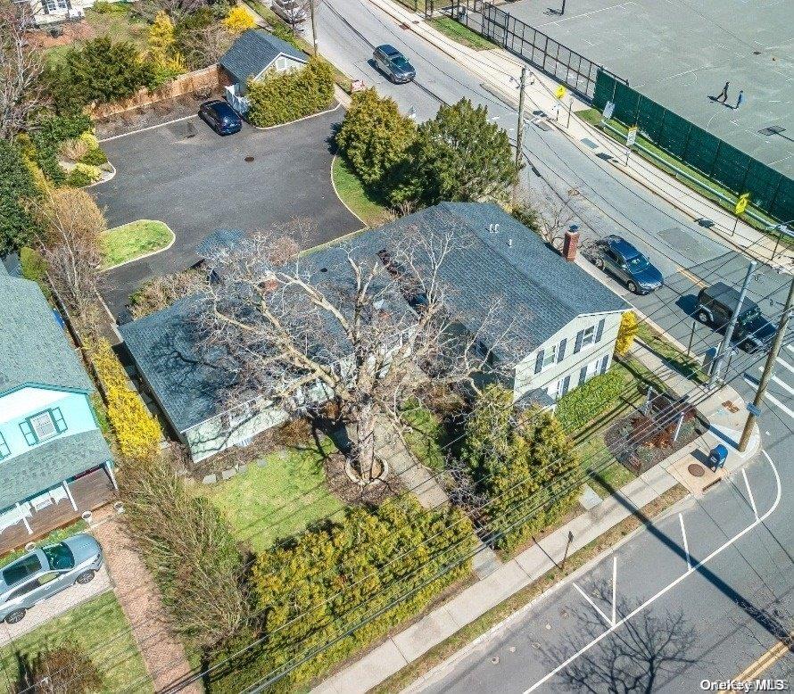 #2 photo, 188 W Main Street, Oyster Bay , NY 11771