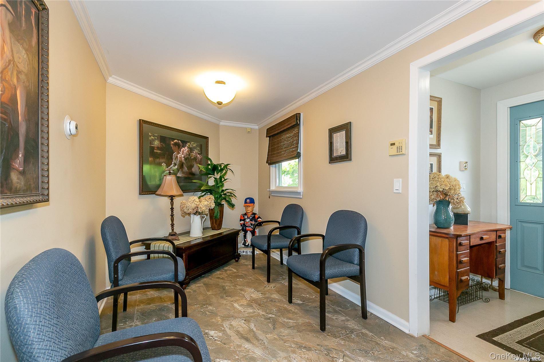 #7 photo, 188 W Main Street, Oyster Bay , NY 11771