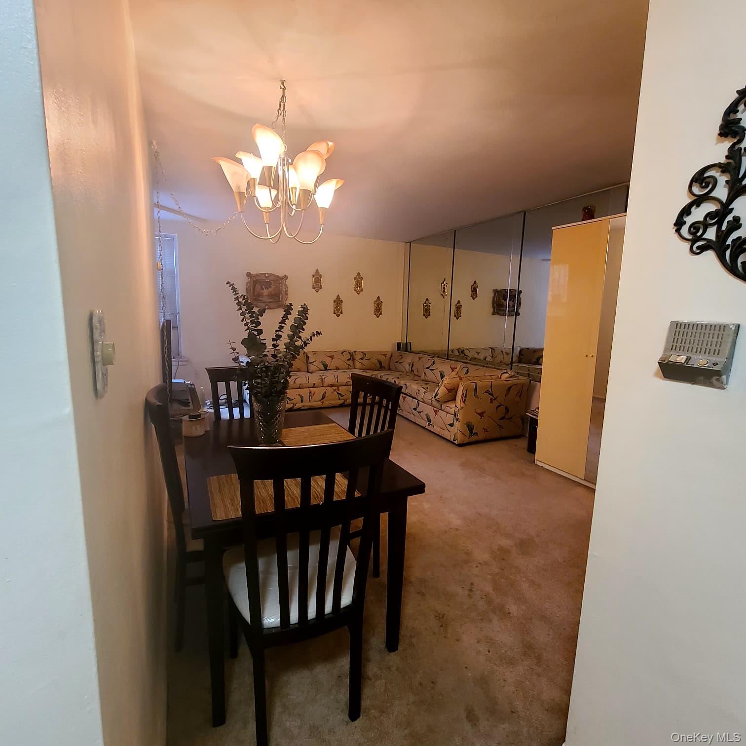 #4 photo, 83-25 98th, クイーンズ区 Woodhaven , NY 11421