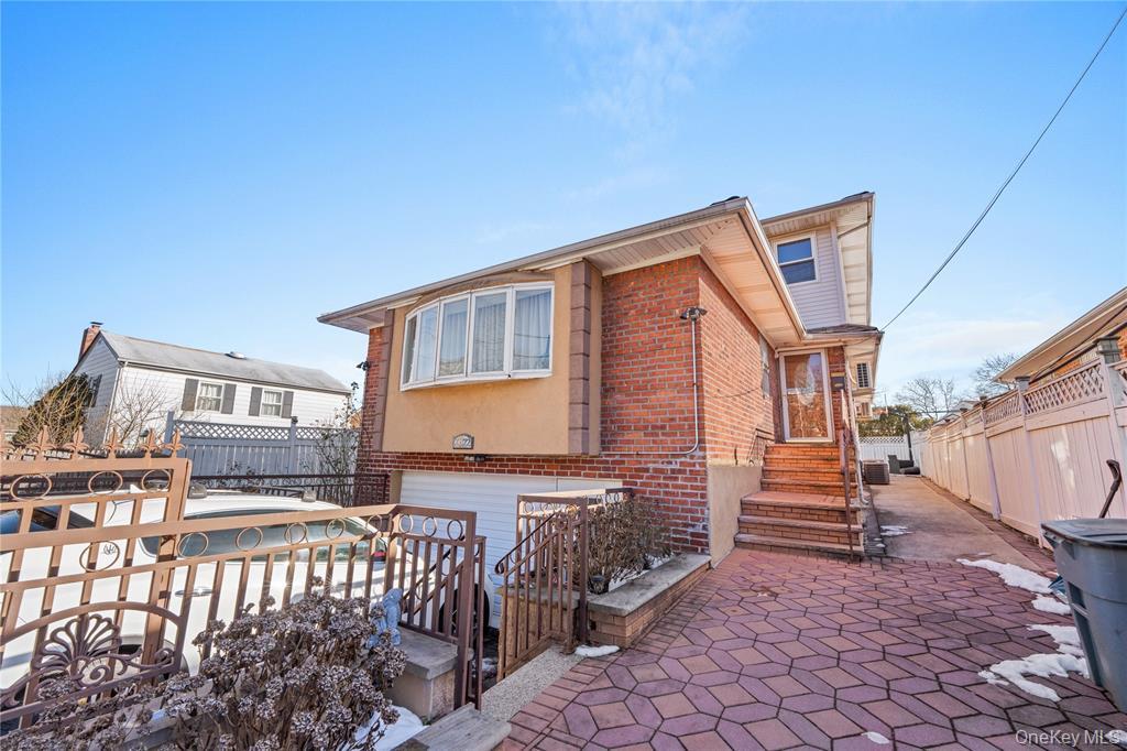 #1 photo, 208-22 26th Avenue, クイーンズ区 Bayside , NY 11360