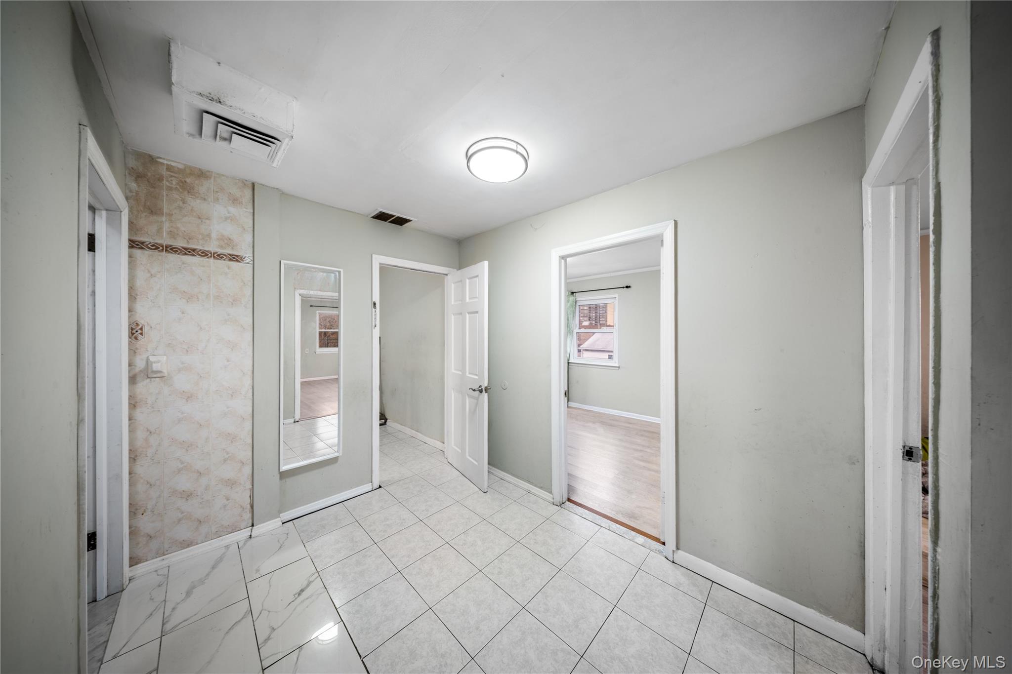 #20 photo, 208-22 26th Avenue, Bayside , NY 11360