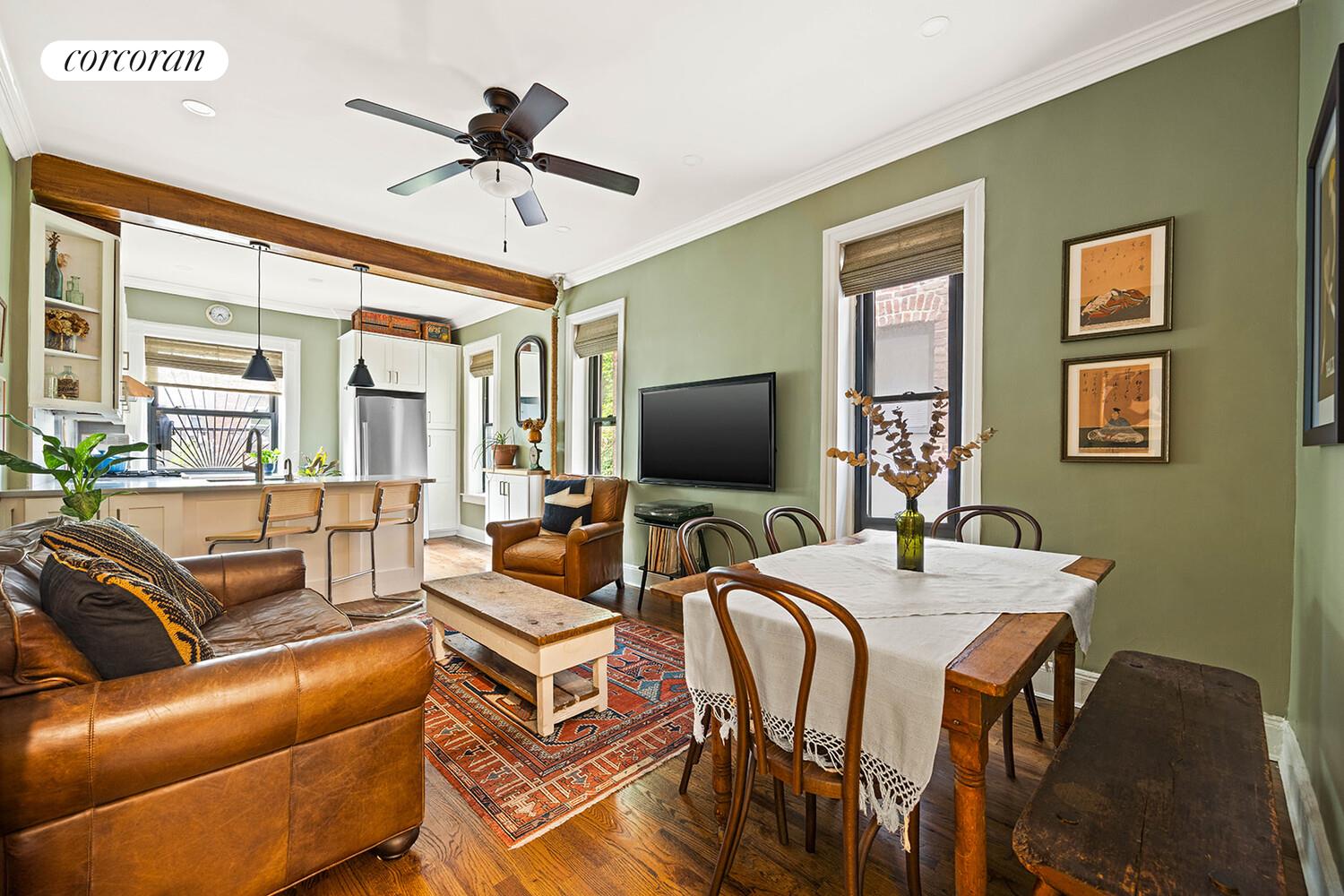 #1 photo, 428 PROSPECT Place, ब्रुकलीन Crown Heights , NY 11238