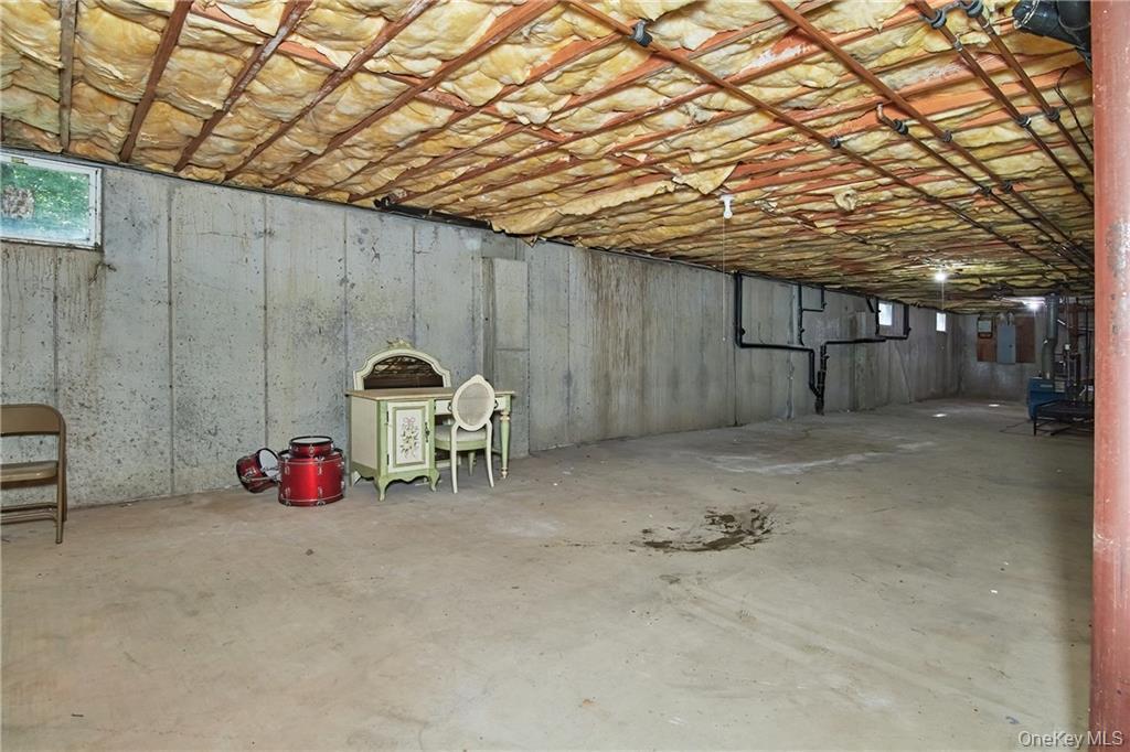 #19 photo, 113 Carlton Road, Suffern , NY 10901