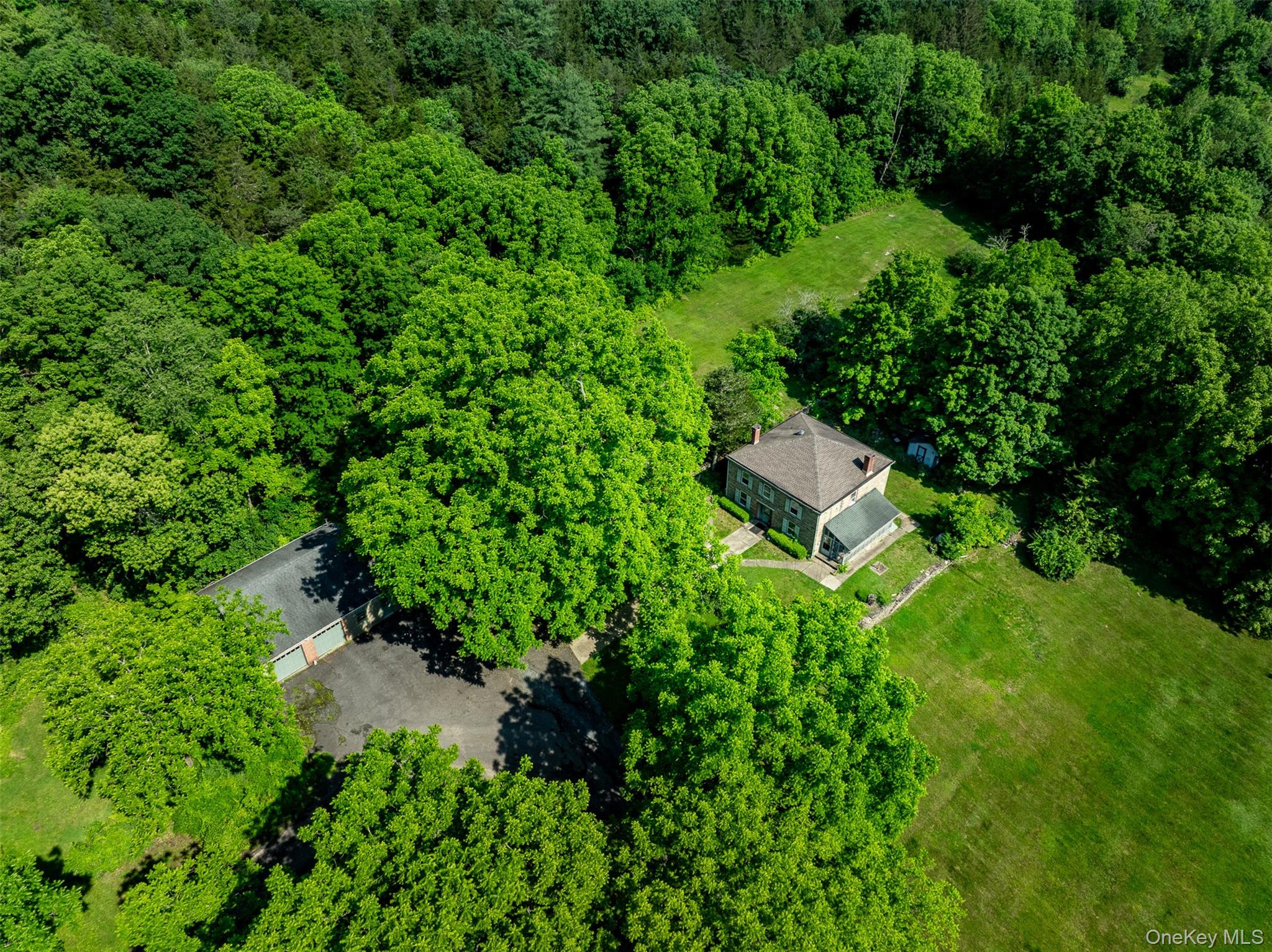 #4 photo, 660-668 N Chodikee Lake Road, Highland , NY 12528