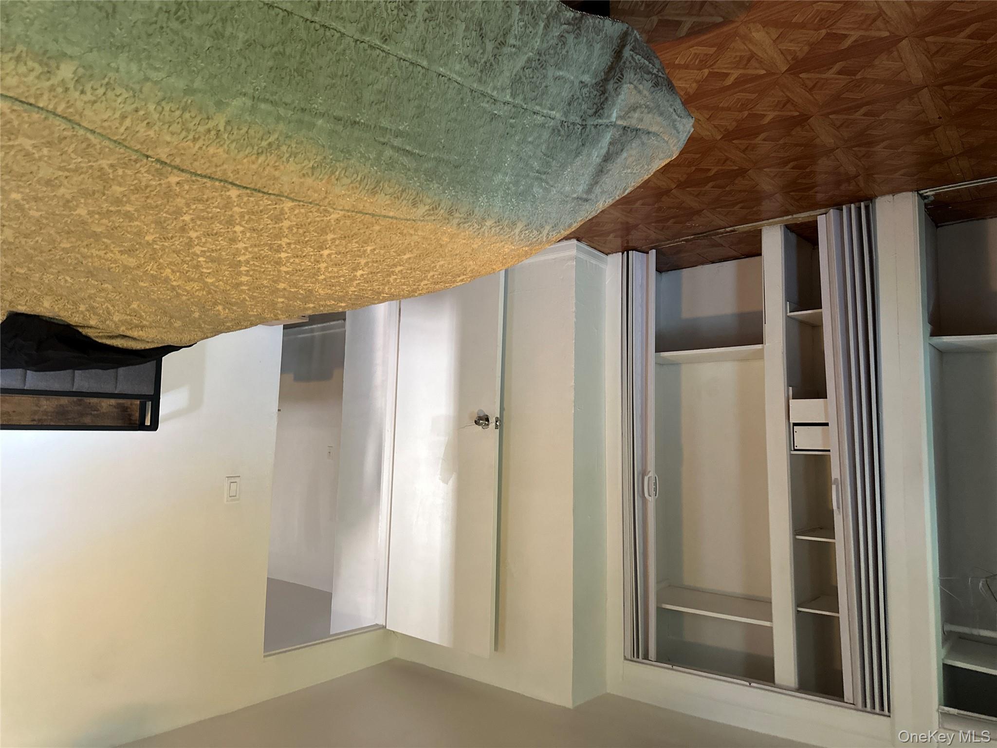 #8 photo, 82 Waring Place, Yonkers , NY 10703