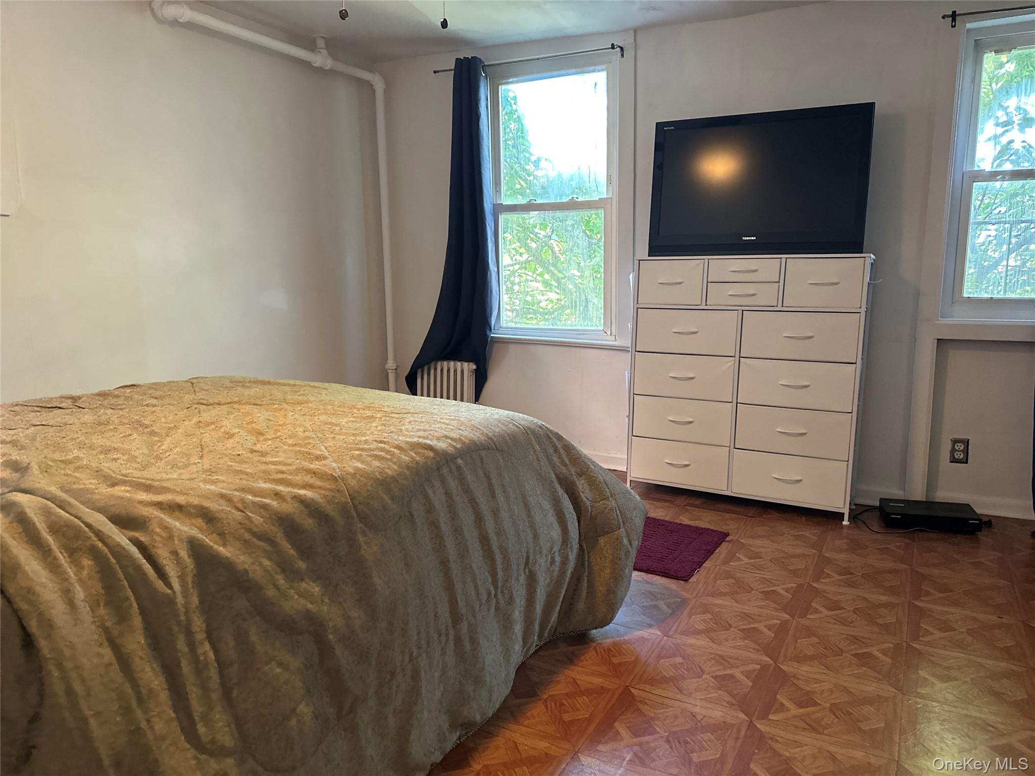 #9 photo, 82 Waring Place, Yonkers , NY 10703