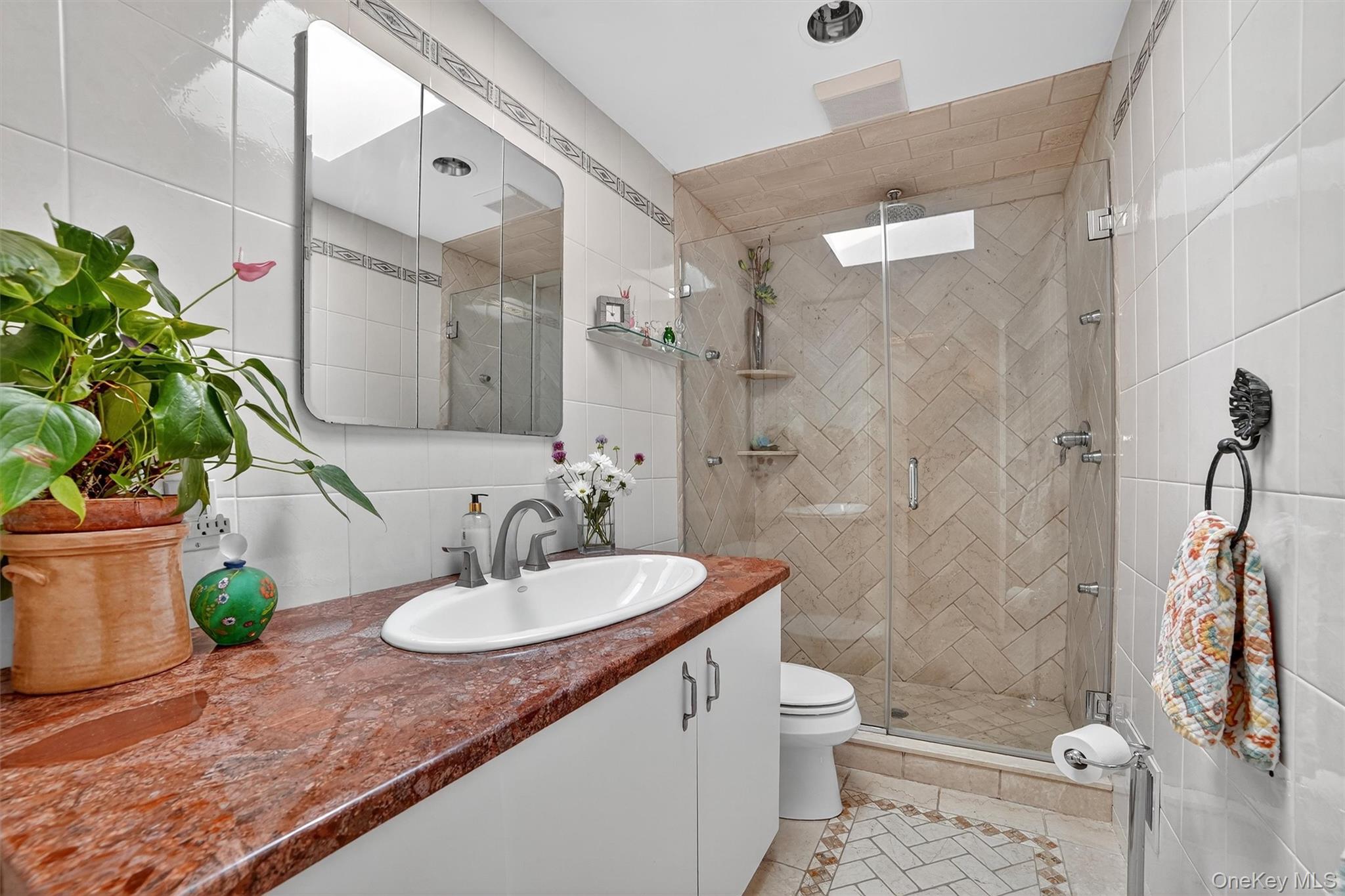 #19 photo, 1 Overhill Road, Elmsford , NY 10523