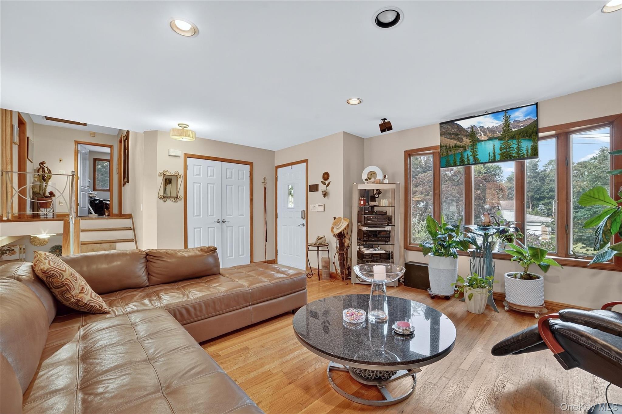 #6 photo, 1 Overhill Road, Elmsford , NY 10523