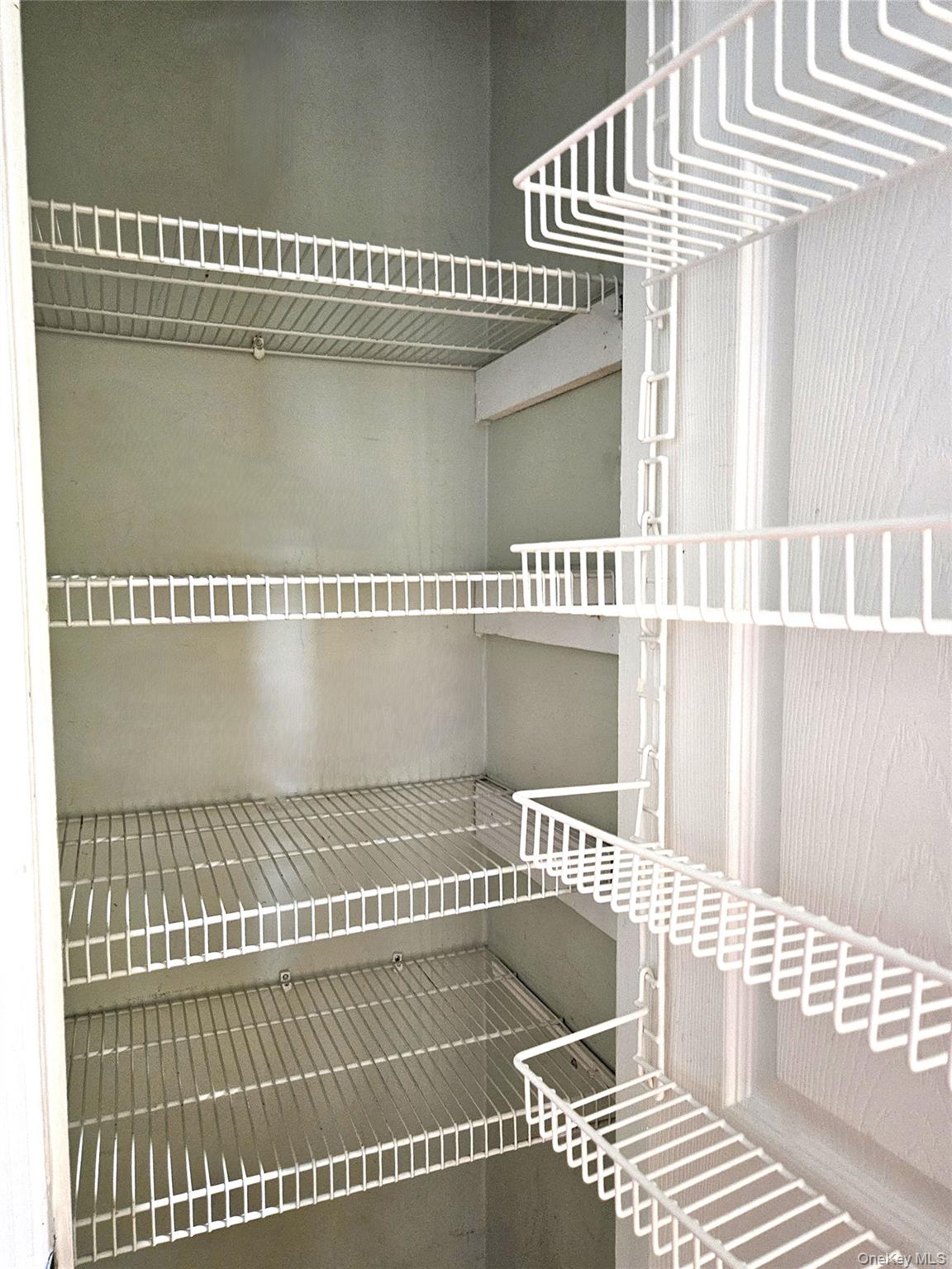 #11 photo, 21 5th Avenue, ナッソー郡 East Rockaway , NY 11518