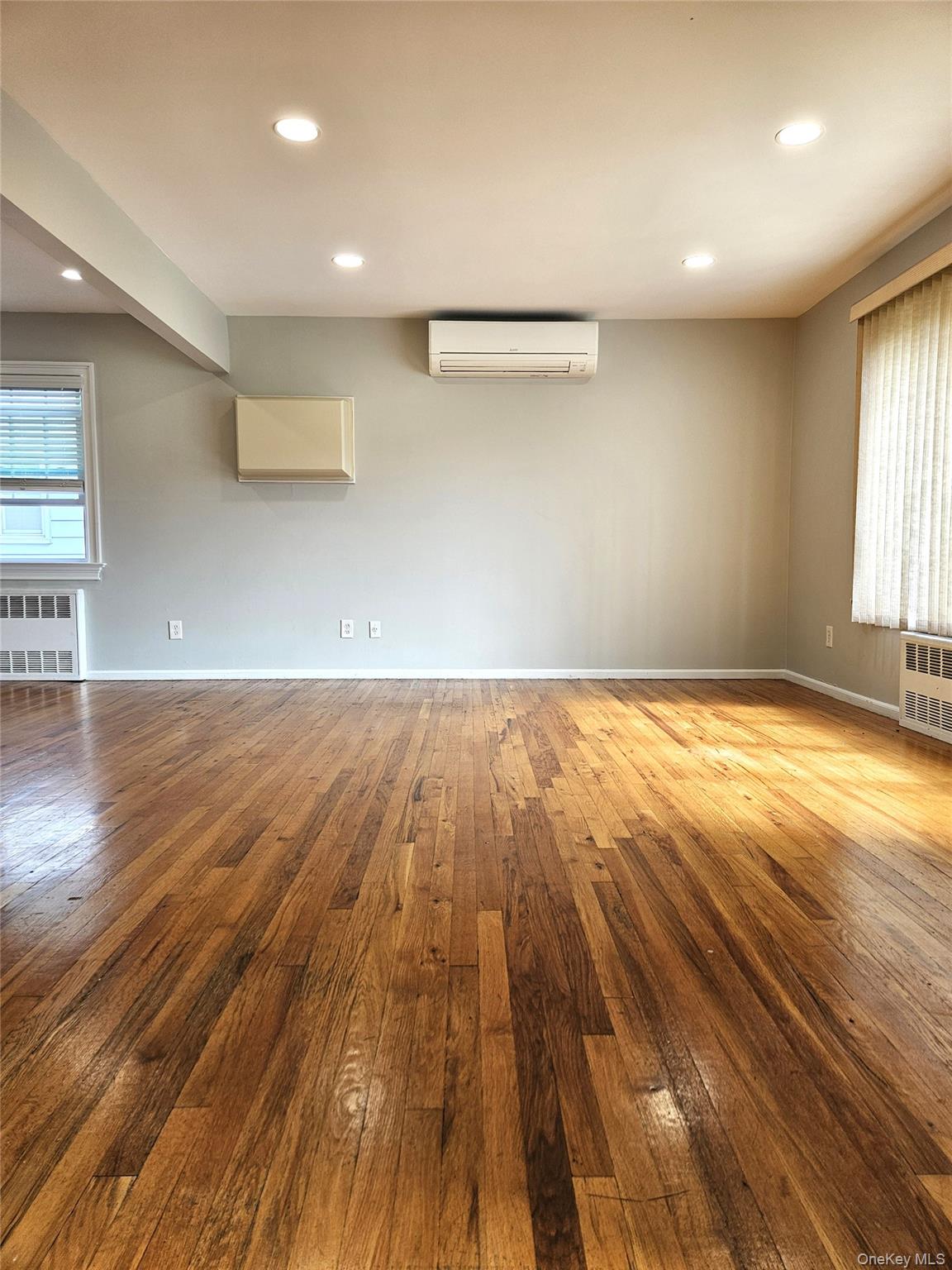 #3 photo, 21 5th Avenue, ナッソー郡 East Rockaway , NY 11518