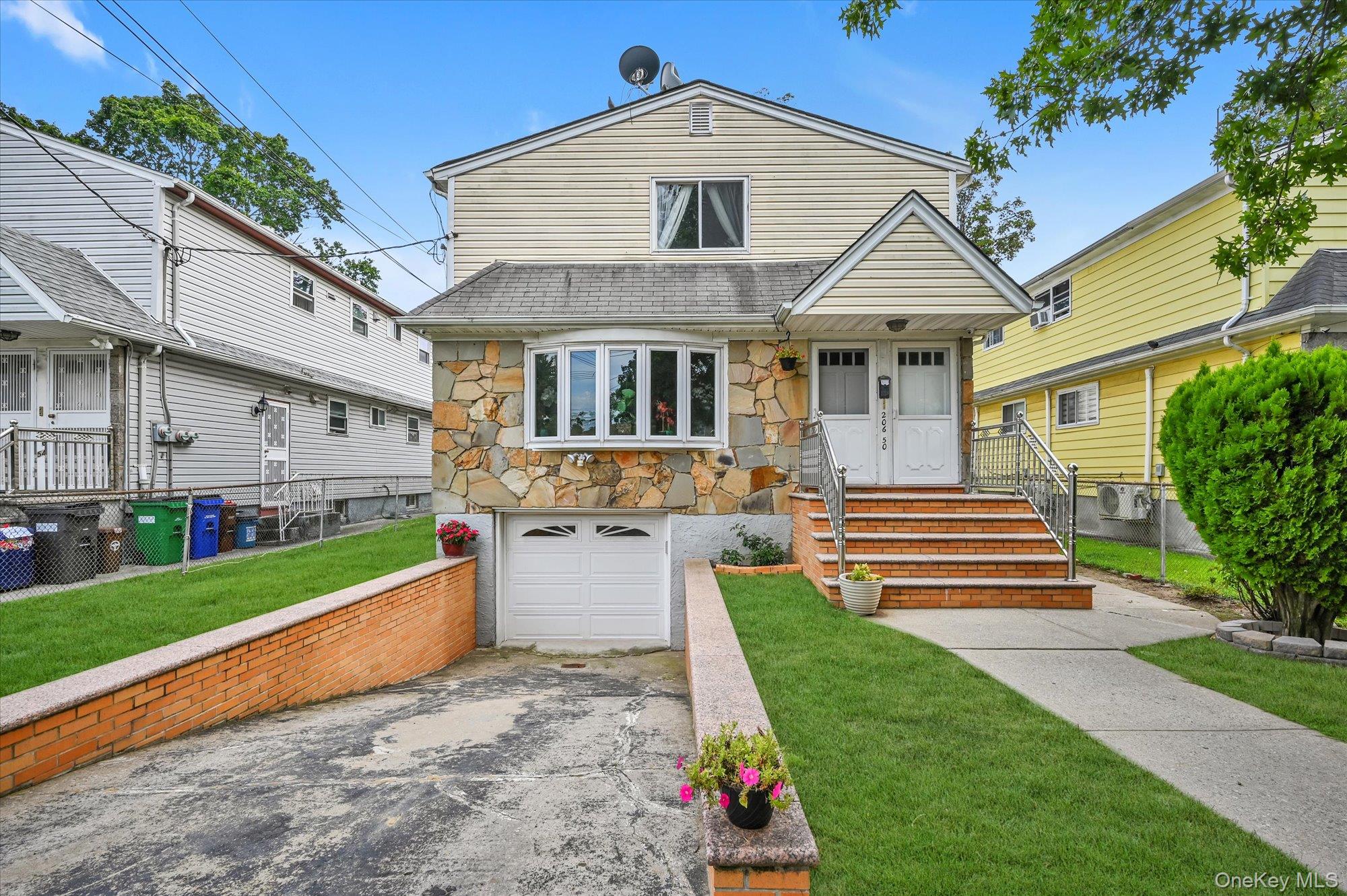 #1 photo, 206-50 46th Avenue, クイーンズ区 Bayside , NY 11361