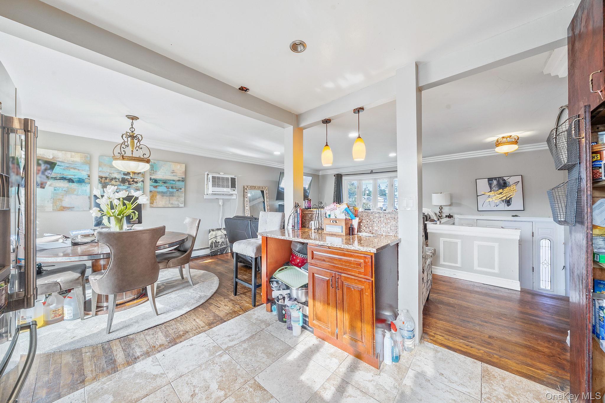 #8 photo, 1 Ozone Place, ナッソー郡 Massapequa , NY 11758