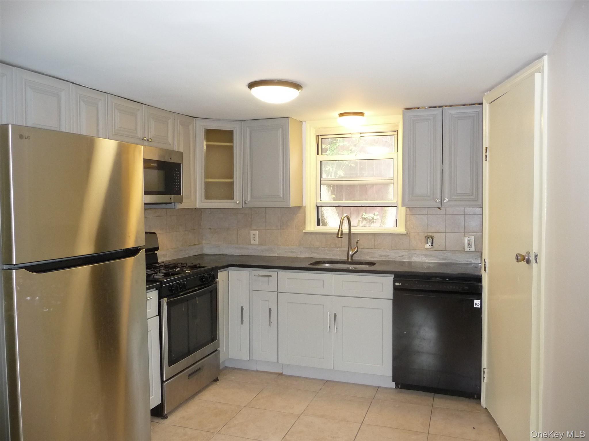 #5 photo, 67 Hulse Avenue, Middletown , NY 10940